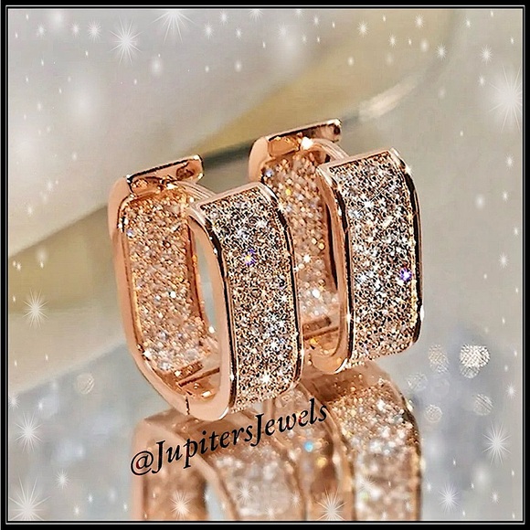 None Jewelry - Clearance! NEW ROSE GOLD CLUSTER PAVE 585 SIMULATED DIAMOND HUGGIE HOOP EARRINGS